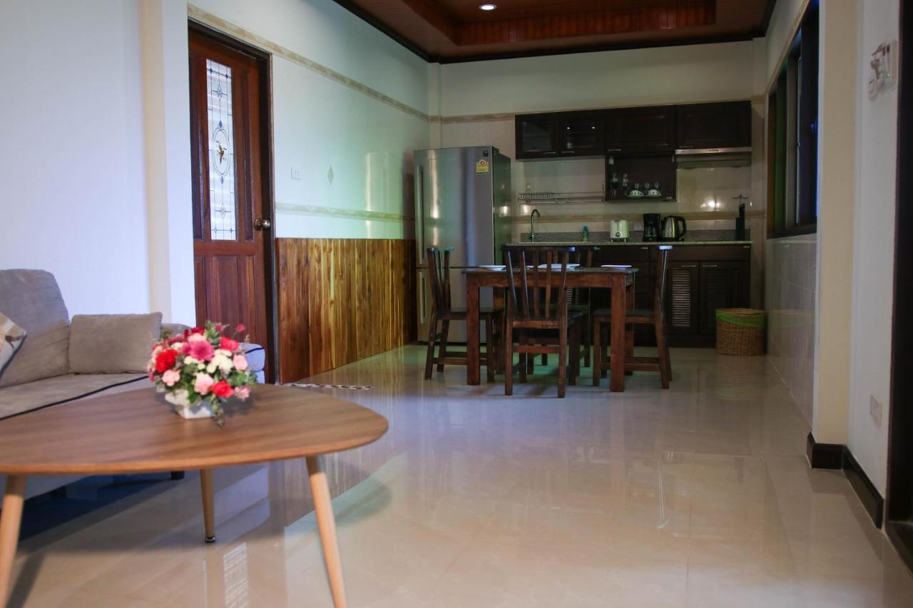 Namphung Phuket Boutique Resort Rawai Екстер'єр фото
