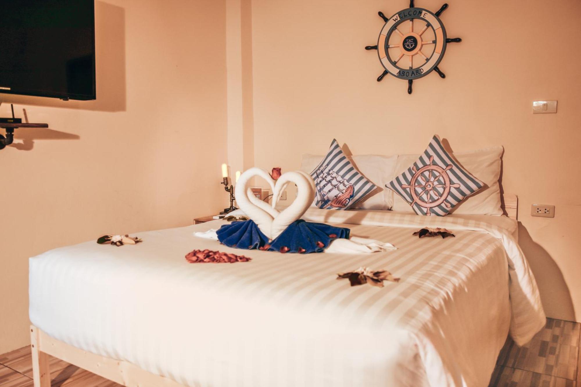 Namphung Phuket Boutique Resort Rawai Екстер'єр фото