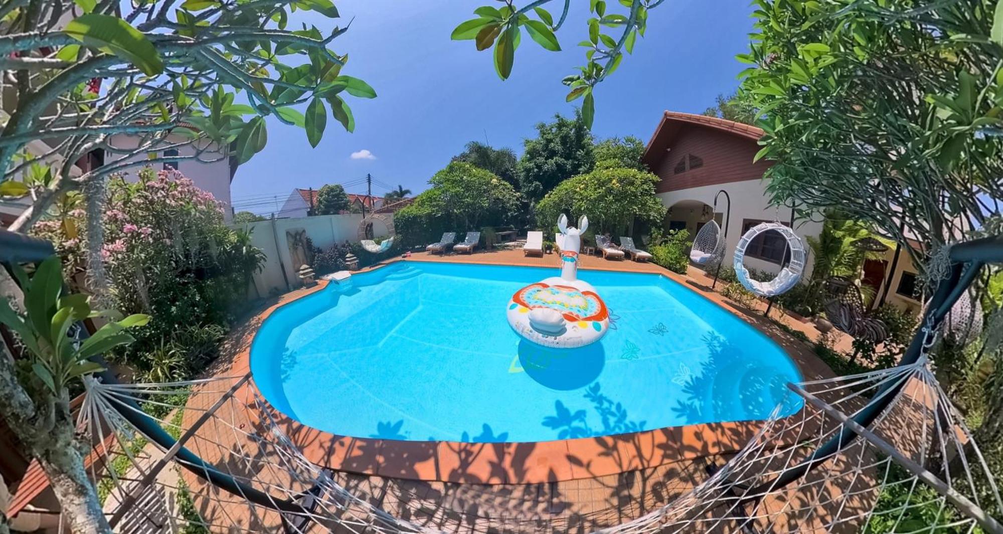 Namphung Phuket Boutique Resort Rawai Екстер'єр фото