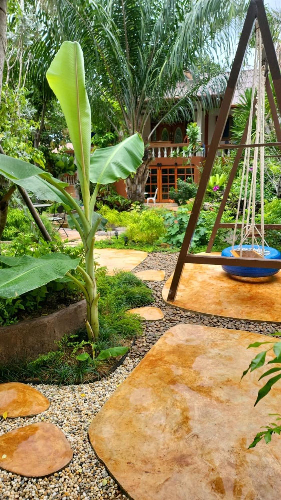 Namphung Phuket Boutique Resort Rawai Екстер'єр фото