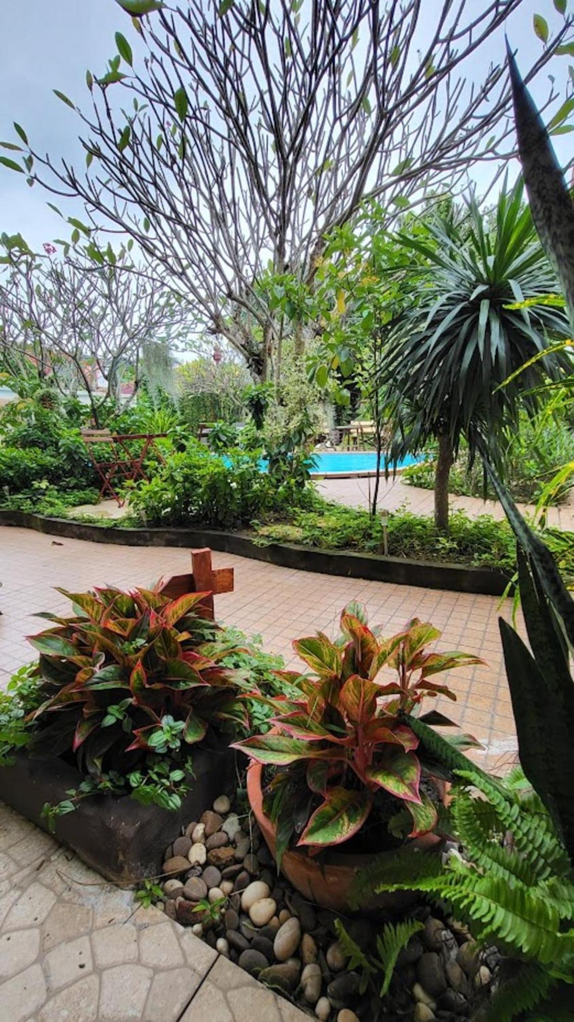 Namphung Phuket Boutique Resort Rawai Екстер'єр фото