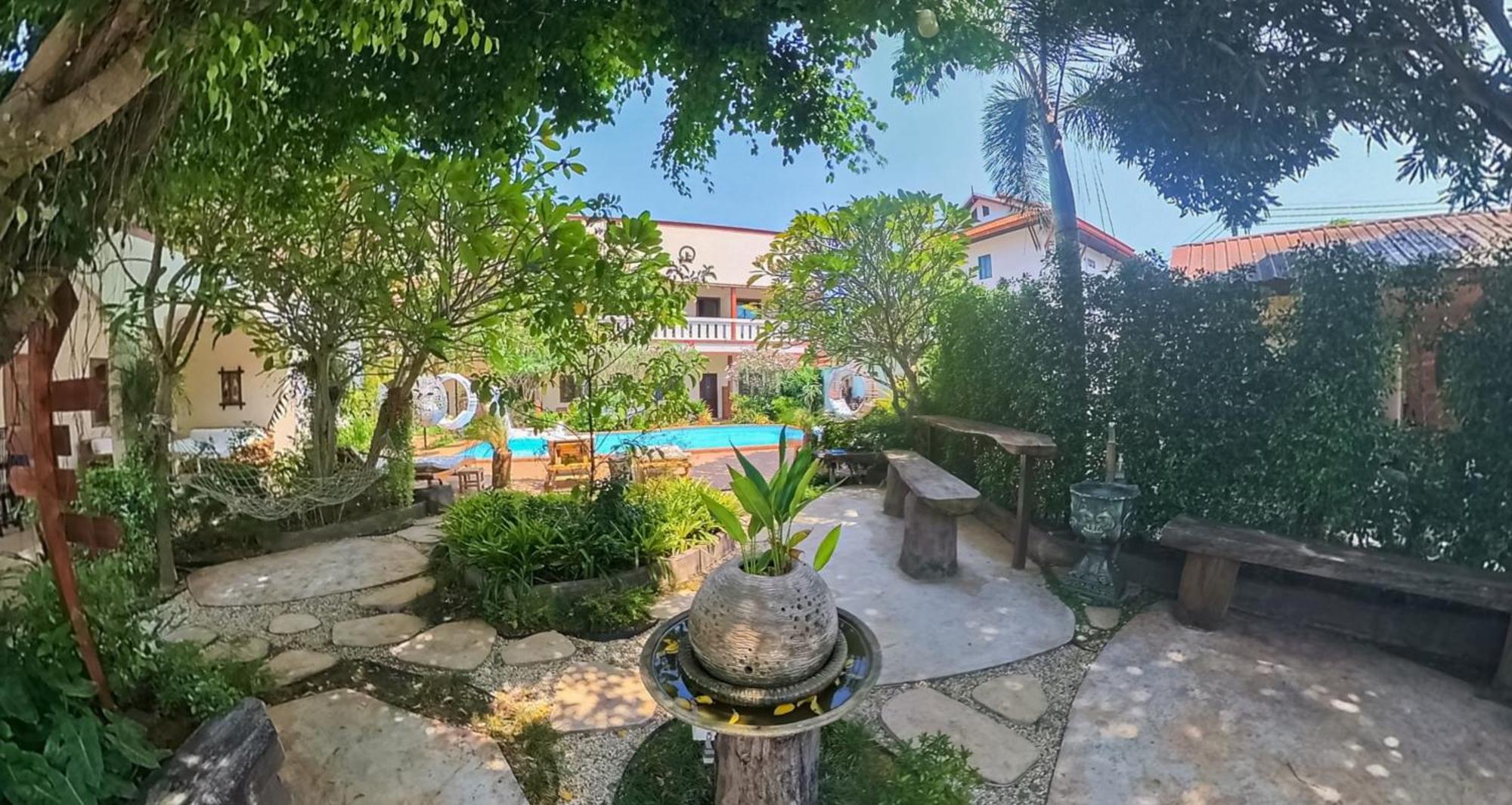 Namphung Phuket Boutique Resort Rawai Екстер'єр фото